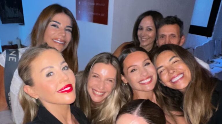 Pampita y sus amigas