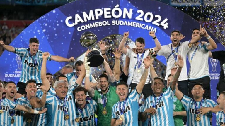 Racing Club, flamante campeón de la Copa Siudamerocana