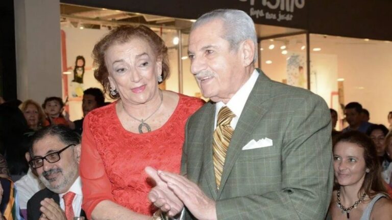 Doña Kika con quien fuera su esposo, Annuar Jorge