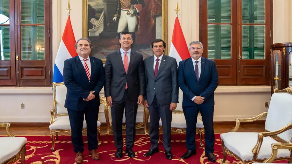 Autoridades de Jujuy con el Presidente de Paraguay